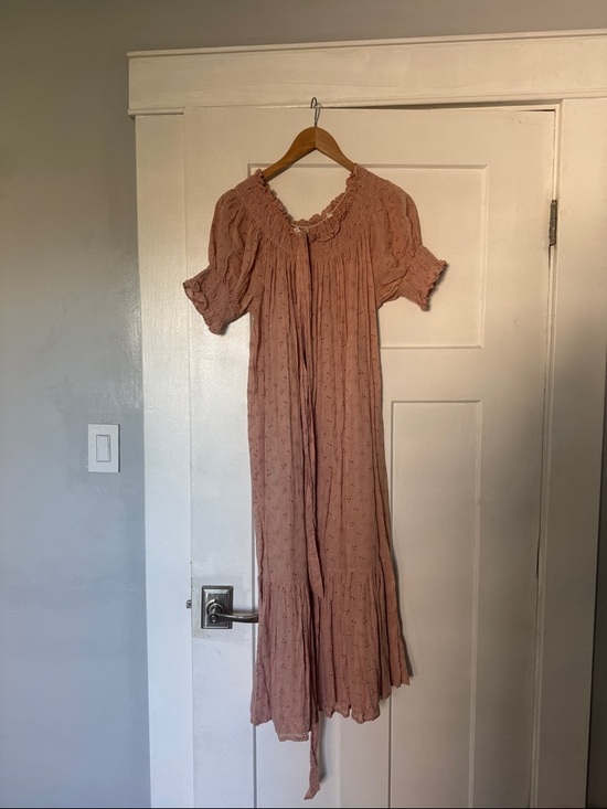 Doen Dresses & Skirts - Doen pink dress